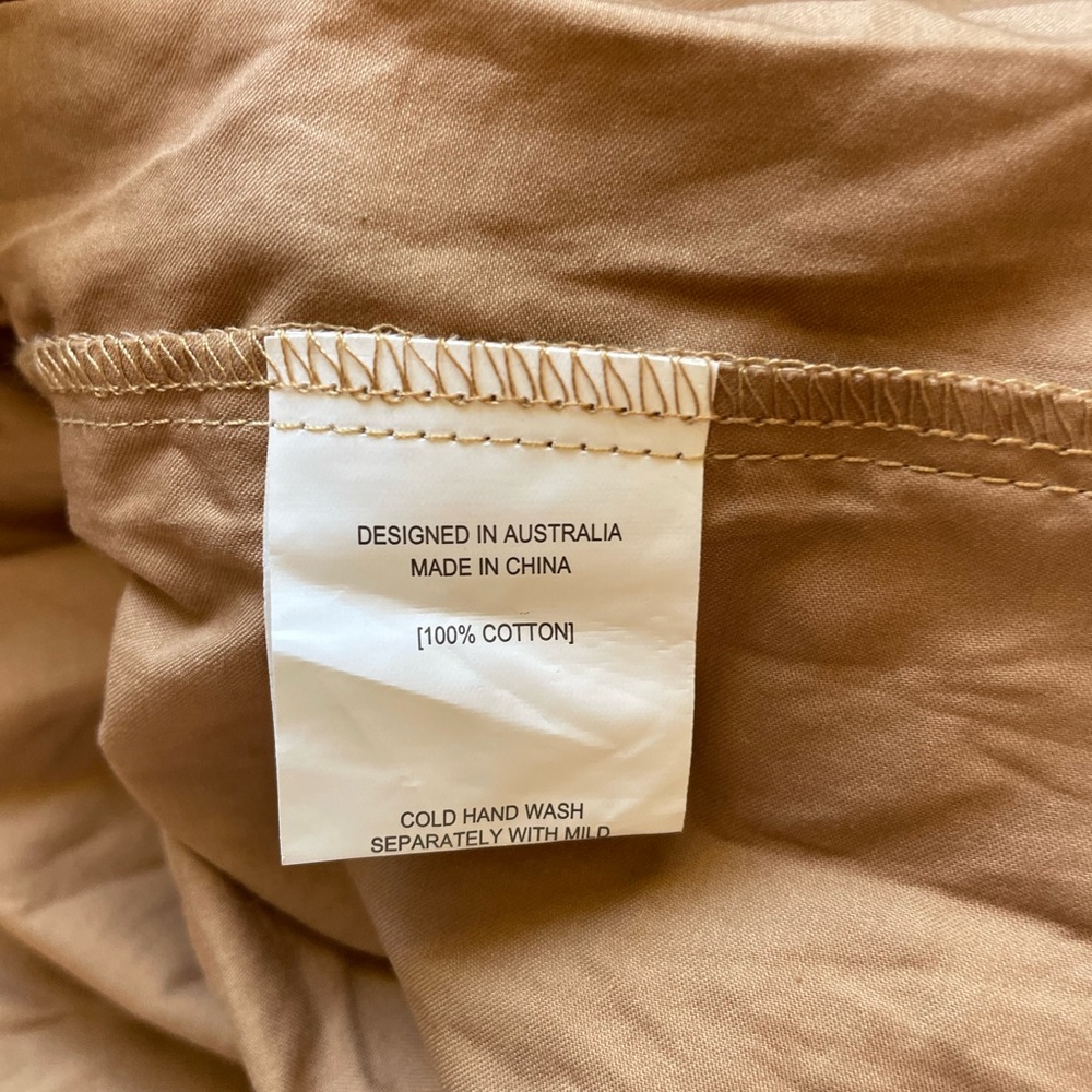 Label of Love Tan tierred puff sleeve dress - Picture 11 of 11